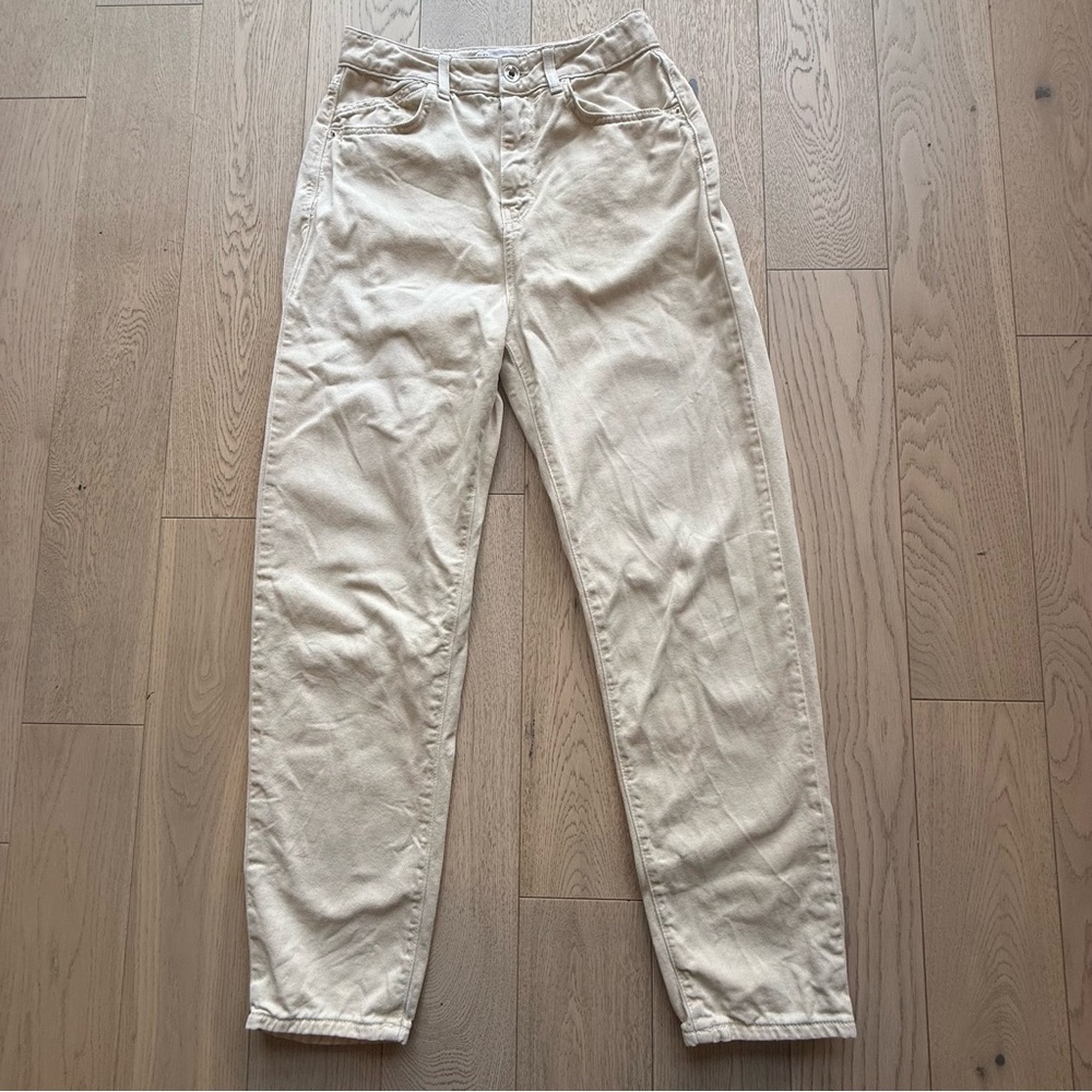 ✨5 for $60✨ Zara Beige Casual Pants Size 6